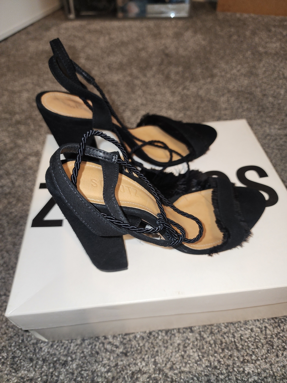 Women's Black Lace-Up Block Heel Sandals